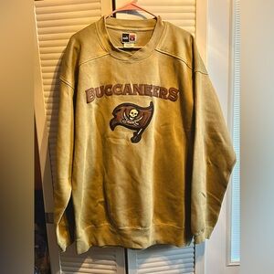 Men’s Tampa Bay Buccaneers size, large khaki sweatshirt